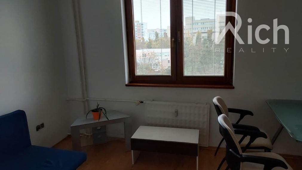 Zariadený pekný 3 izb.byt s lódžiou na Družbe v Trnave.