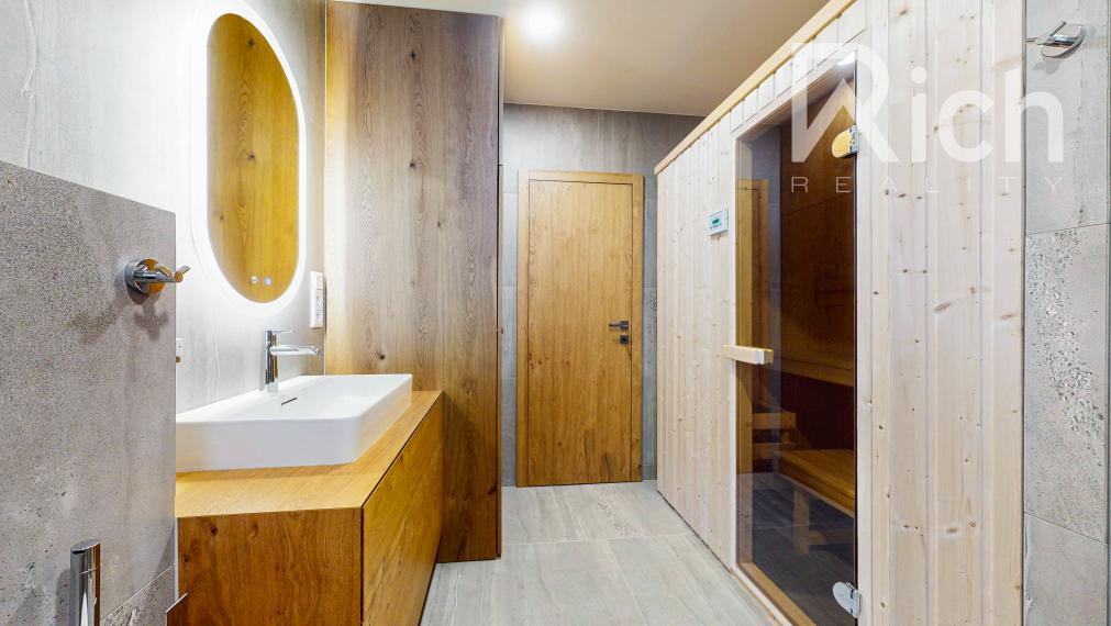 VÝNIMOČNÝ 196 m2 APARTMÁN SNOV V PARKU SNOW DONOVALY