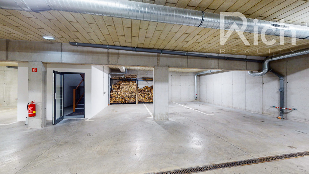 VÝNIMOČNÝ 196 m2 APARTMÁN SNOV V PARKU SNOW DONOVALY