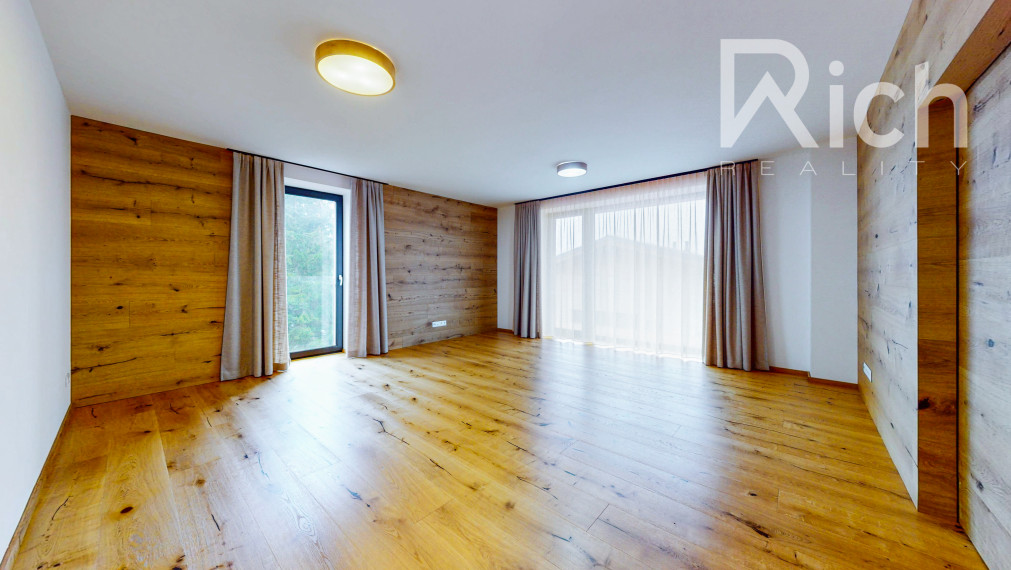 VÝNIMOČNÝ 196 m2 APARTMÁN SNOV V PARKU SNOW DONOVALY