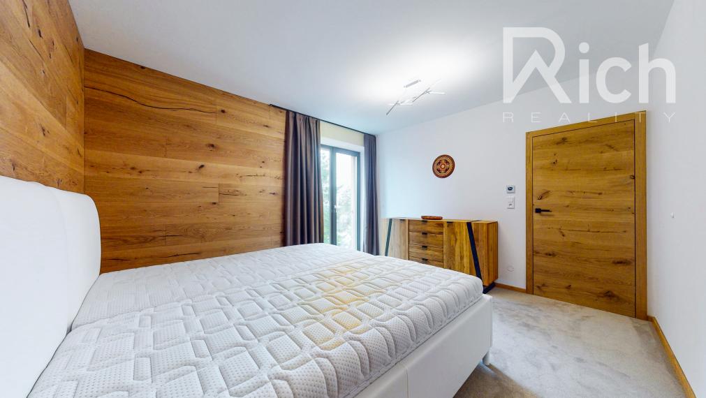 VÝNIMOČNÝ 196 m2 APARTMÁN SNOV V PARKU SNOW DONOVALY