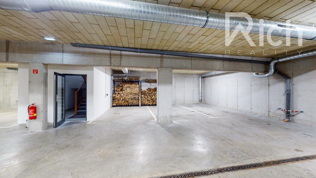 VÝNIMOČNÝ 196 m2 APARTMÁN SNOV V PARKU SNOW DONOVALY