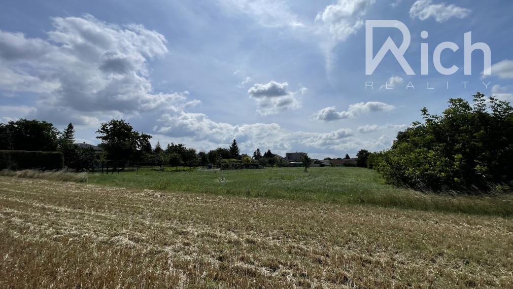 Na predaj, investičný pozemok 8337 m2 na výstavbu rodinných domov vo Zvončíne