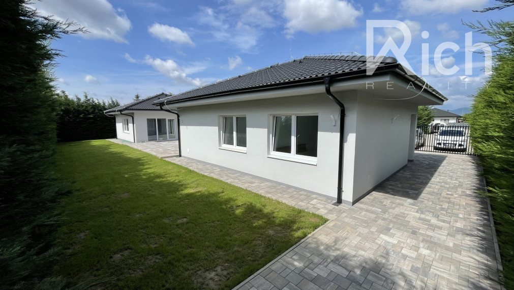 Predaj novostavby 7-izb. rodinného domu - dvojgeneračného vo Zvončíne