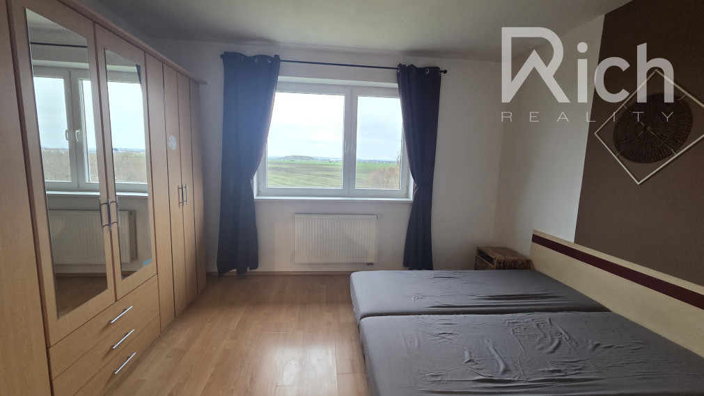 Na prenájom, 2 izbový byt s balkónom na Družbe