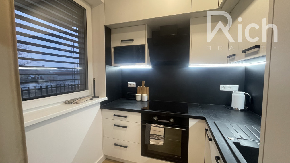 Veľký 36 m2 a zariadený 1 izb.byt s balkónom v novostavbe