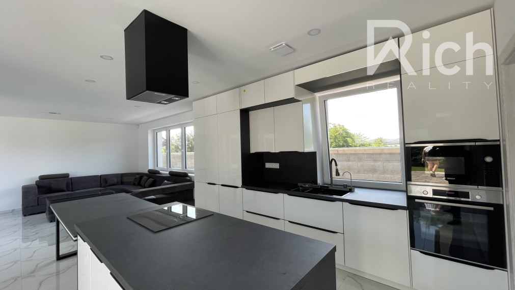 Prenájom novostavby 4 izb.bytu v novostavbe RD vo Zvončíne