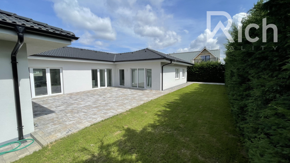 Prenájom novostavby 4 izb.bytu v novostavbe RD vo Zvončíne