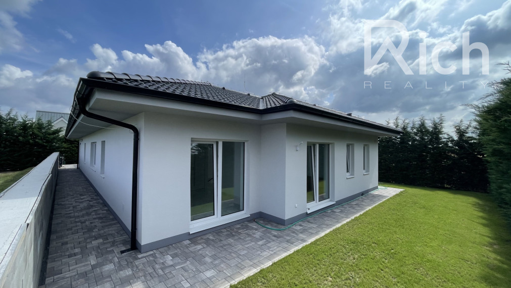 Prenájom novostavby 4 izb.bytu v novostavbe RD vo Zvončíne