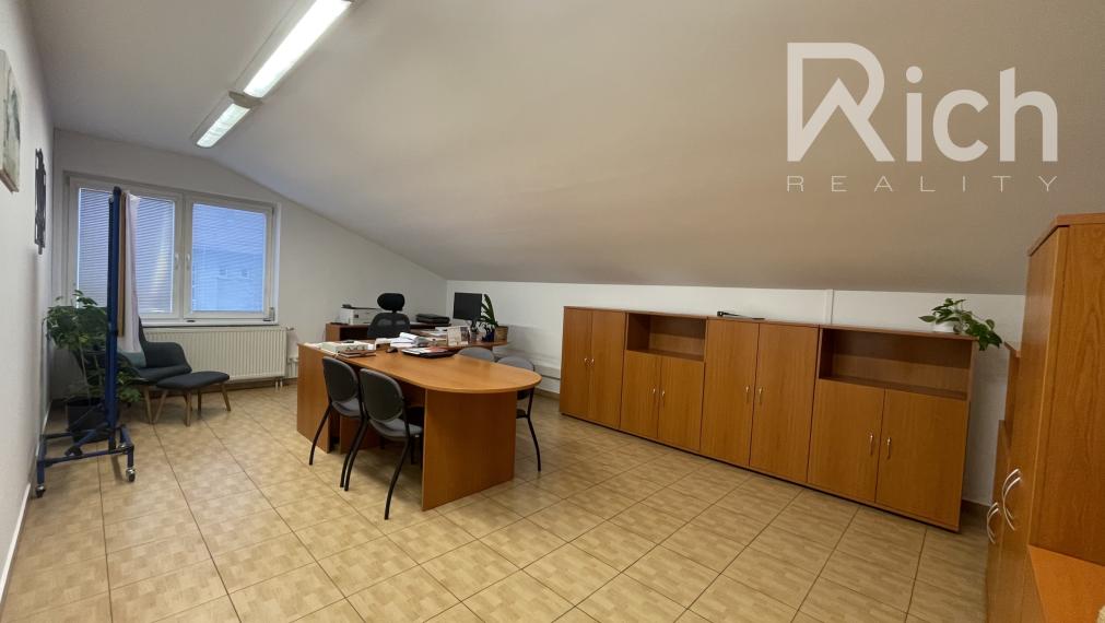 Výrobno - skladový objekt v priemyselnej zóne na Coburgovej ulici v Trnave