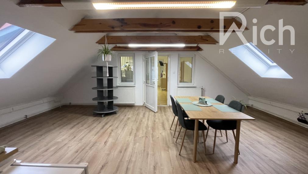 Výrobno - skladový objekt v priemyselnej zóne na Coburgovej ulici v Trnave