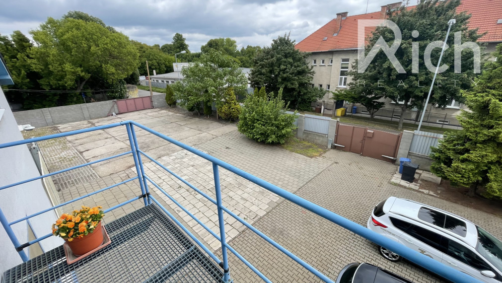 VÝROBNO-SKLADOVÝ OBJEKT 690 m2 S POZEMKOM 3237 m2 V TRNAVE.