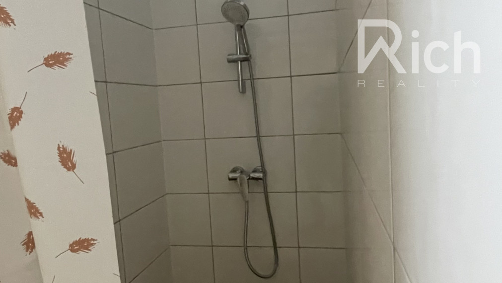 VÝROBNO-SKLADOVÝ OBJEKT 690 m2 S POZEMKOM 3237 m2 V TRNAVE.