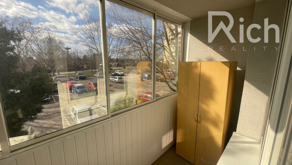 Na prenájom, 3 izbový byt po kompletnej rekonštrukcii s balkónom, Nerudova ulica