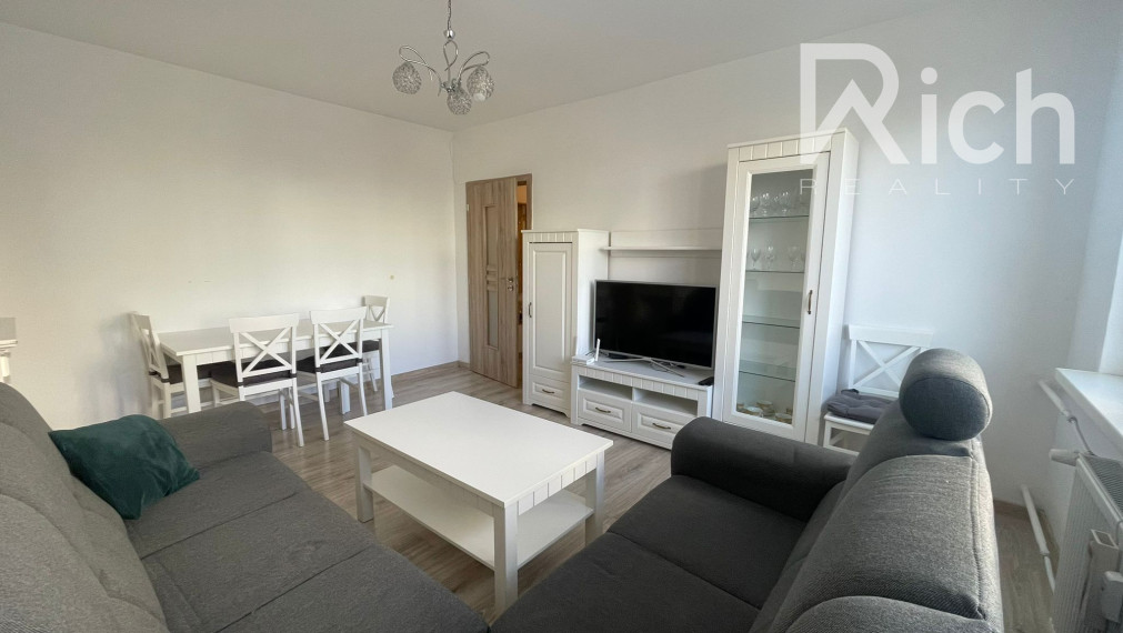 Na prenájom, 3 izbový byt po kompletnej rekonštrukcii s balkónom, Nerudova ulica