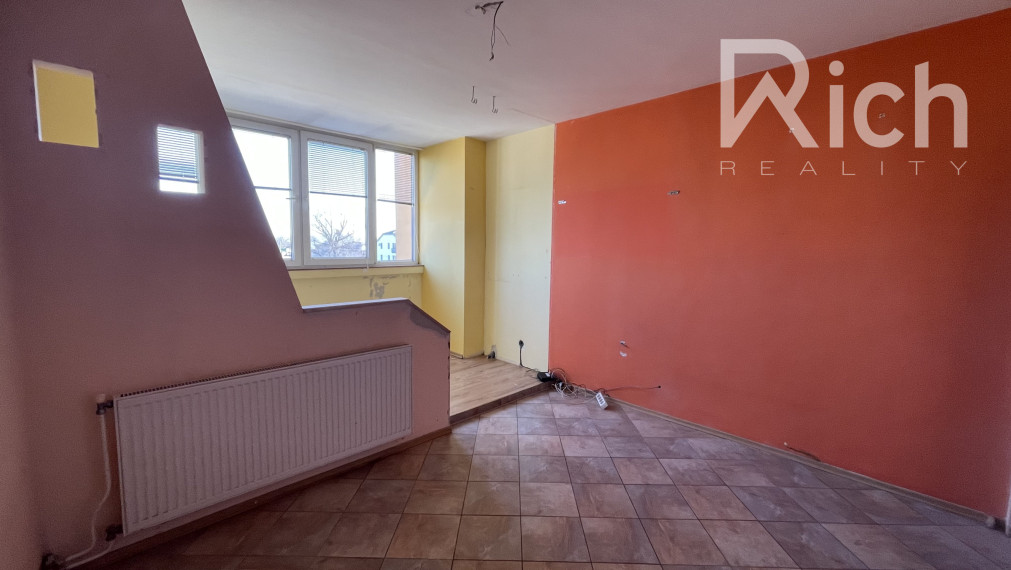 Ideálne a dostupné rodinné bývanie pri Trnave – 3 izbový byt v Špačinciach