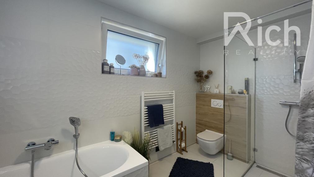 Výnimočný dom s exkluzívnym výhľadom na okolitú prírodu