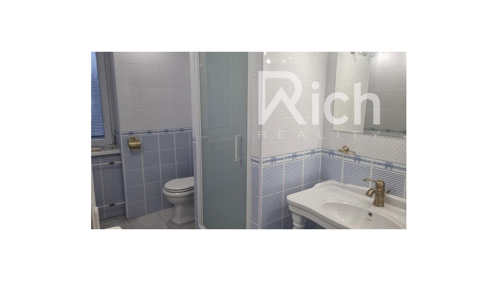 Na prenájom, priestranný 2 izbový byt, Študentská ulica