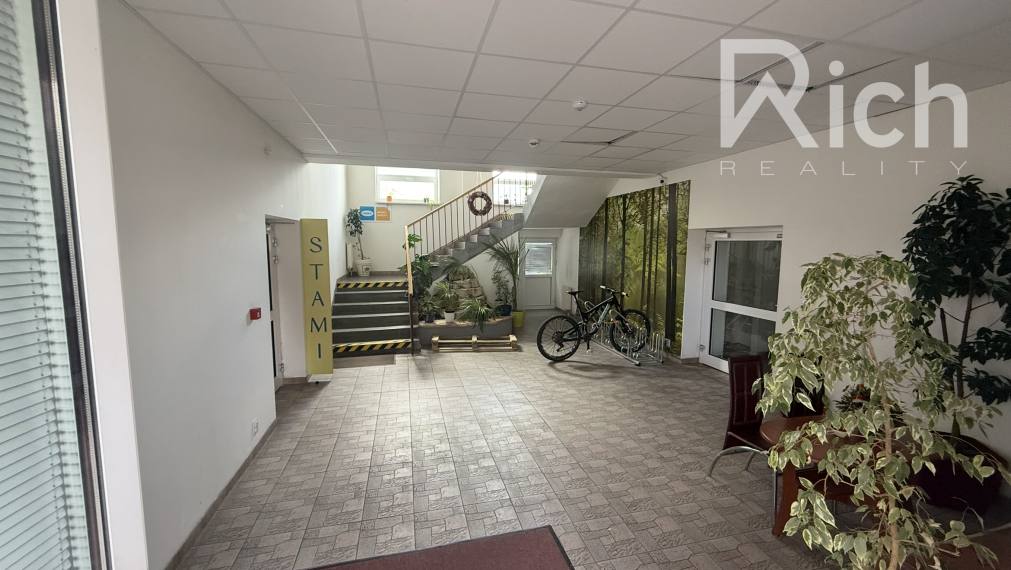 Priestranné kancelárske priestory vo vyhľadávanej lokailite Nitra - Staré Mesto
