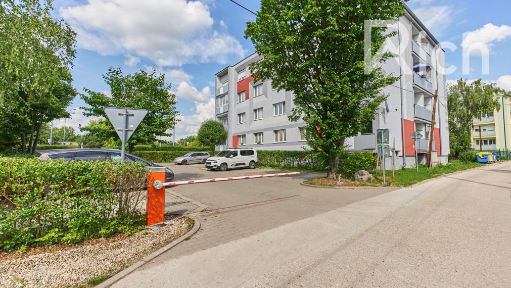 Nadštandardný veľký zariadený 3 izb.byt  s vlastným pakovaním
