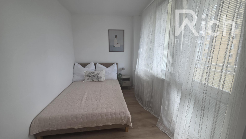 Na predaj, 2 izbový zariadený byt po rekonštrukcii na Botanickej ulici