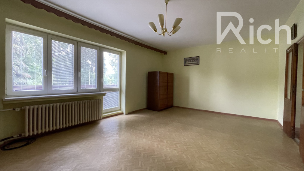 5 izbový dom s veľkým pozemkom 958 m2 v Klčovanoch pri Trnave