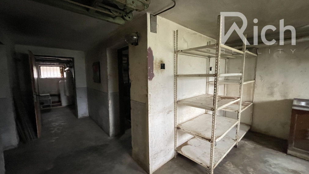 5 izbový dom s veľkým pozemkom 958 m2 v Klčovanoch pri Trnave