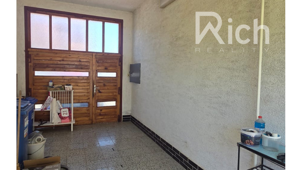 "REZERVOVANÉ" Na predaj, 4 izbový rodinný dom, pozemok 739 m2, obec Ružindol