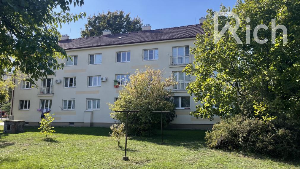Kompletne zrekonštruovaný a zariadený byt pri OC ISLAND v Trnave