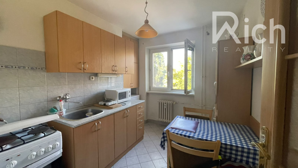 Na predaj, 2 izbový byt s balkónom na Podjavorinskej ulici