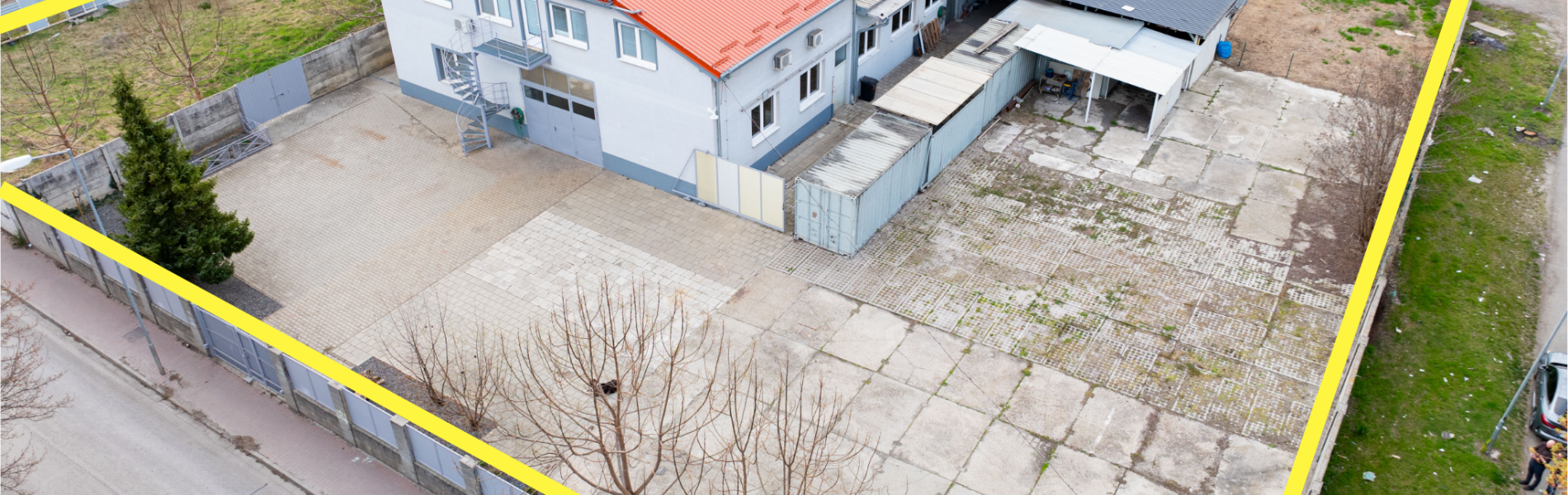 VÝROBNO - SKLADOVÝ  OBJEKT S POZEMKOM 3237 m2 V TRNAVE