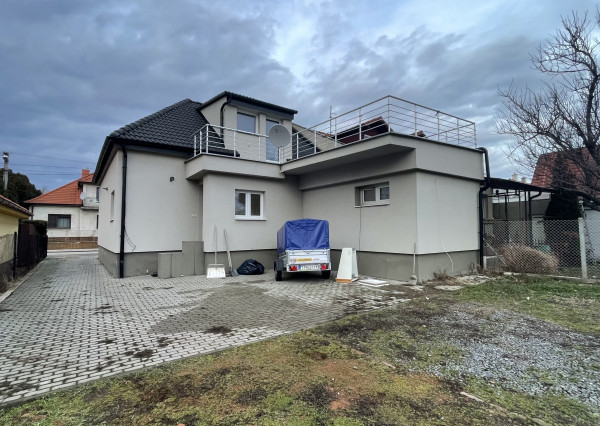 Na prenájom rodinný dom v lukratívnej štvrti Trnavy