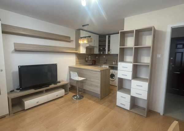 Na prenájom pekný 1,5 izbový byt na Prednádraží