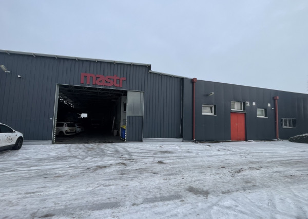 Výrobno - skladová hala s kanceláriami pri severnom obchvate mesta Trnava