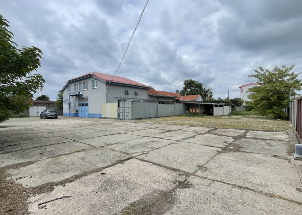 VÝROBNO-SKLADOVÝ OBJEKT 690 m2 S POZEMKOM 3237 m2 V TRNAVE.