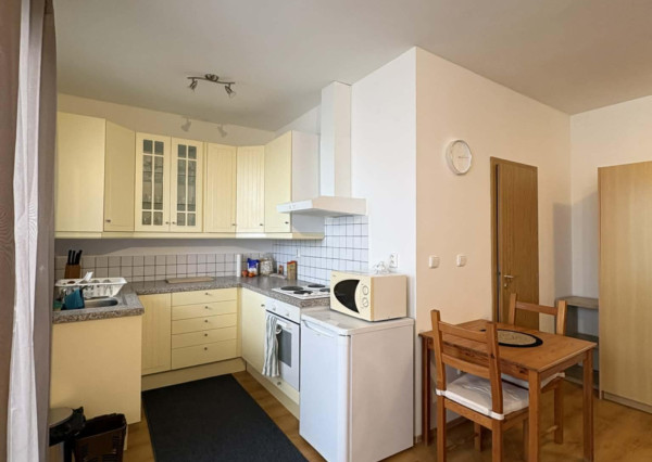 Na prenájom, 1 izb. byt s balkónom Ondavská ulica, Ružinov